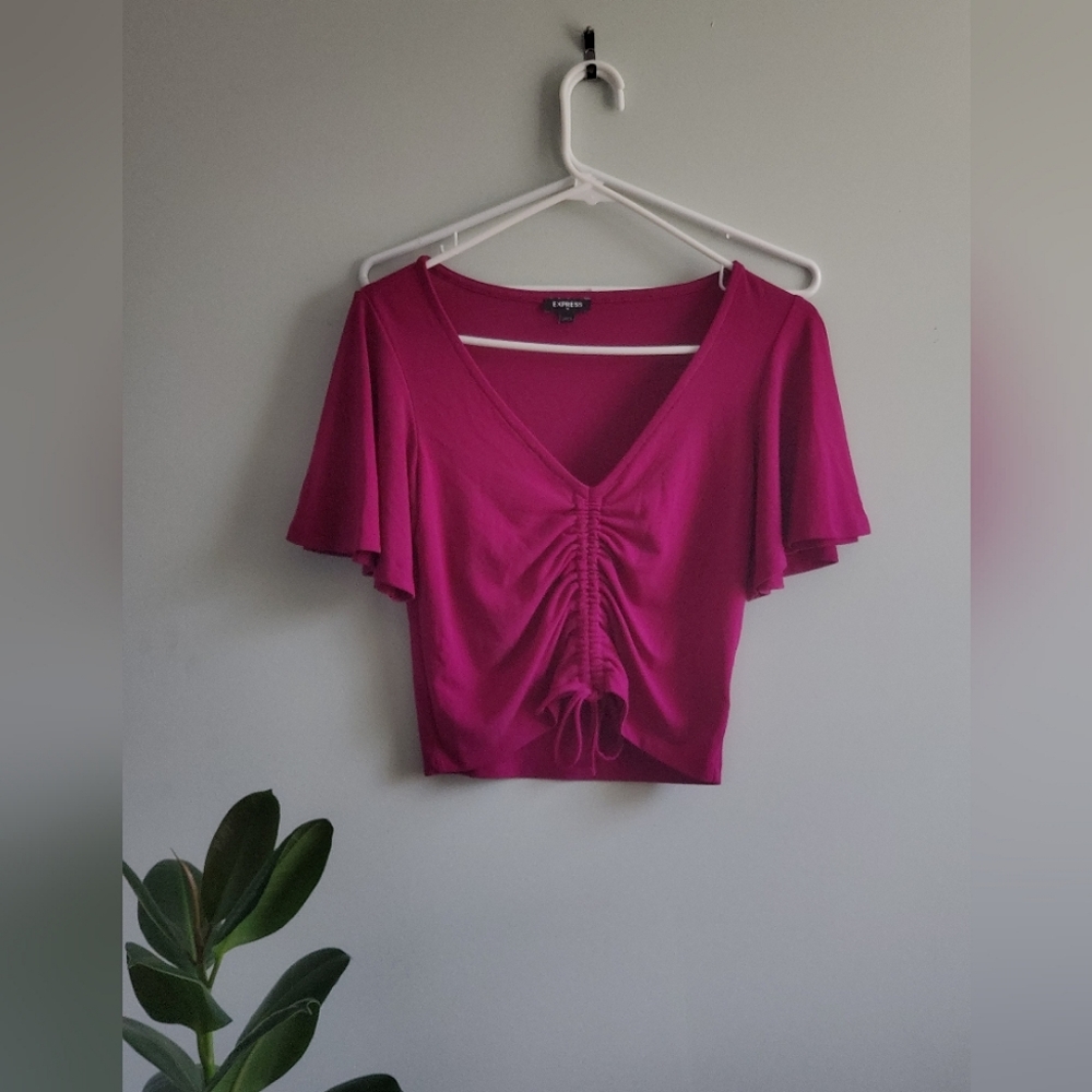 Flutter Sleeve Crop